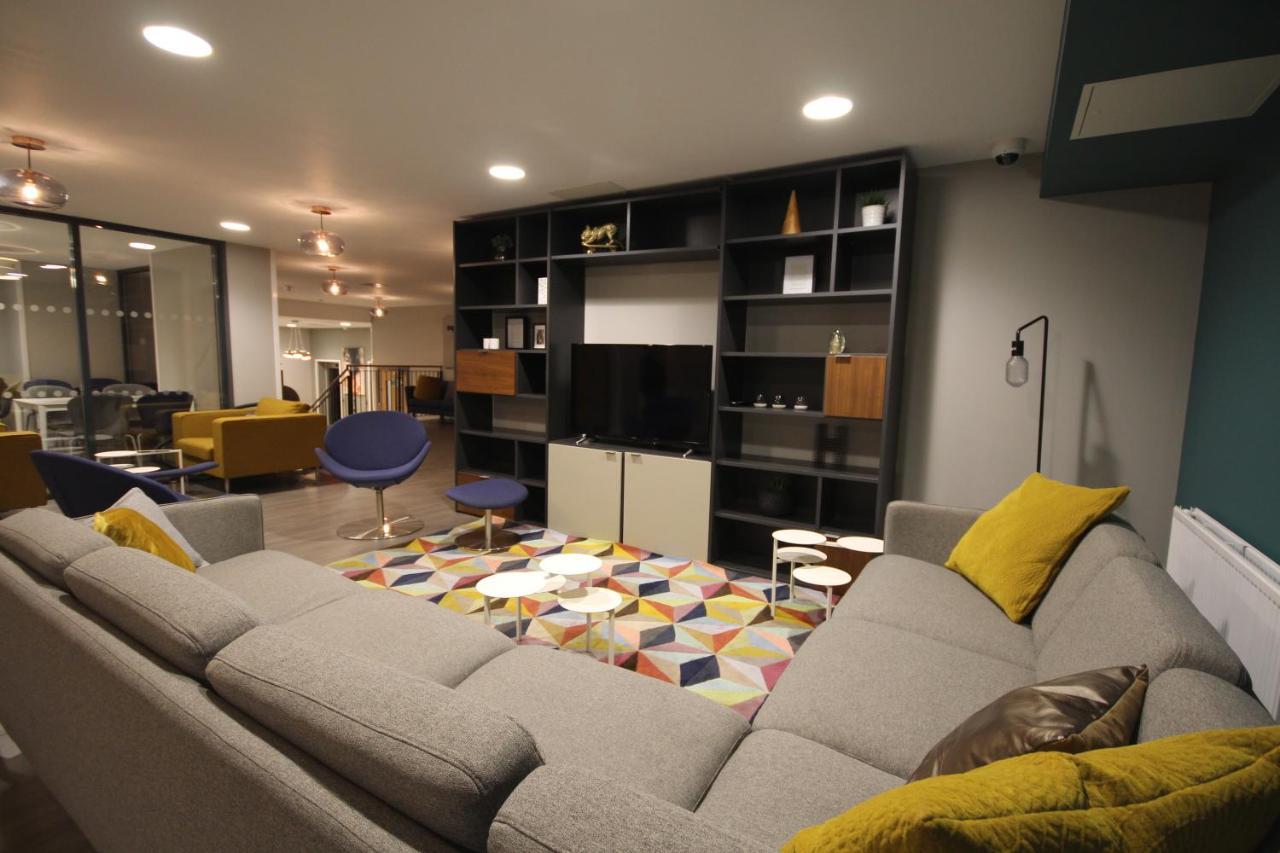 Edinburgh Haddington Place Hostel Единбург Екстериор снимка